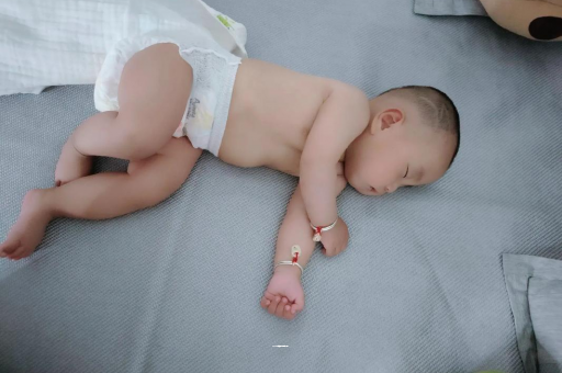 陵水宝宝为什么不喝奶粉